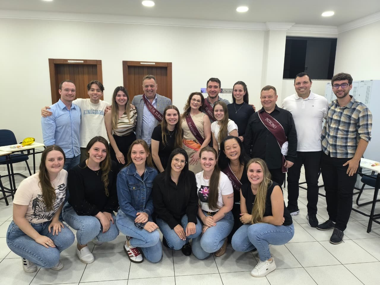 Aula da saudade do curso de Odontologia da Unisep emociona acadêmicos e professores 
