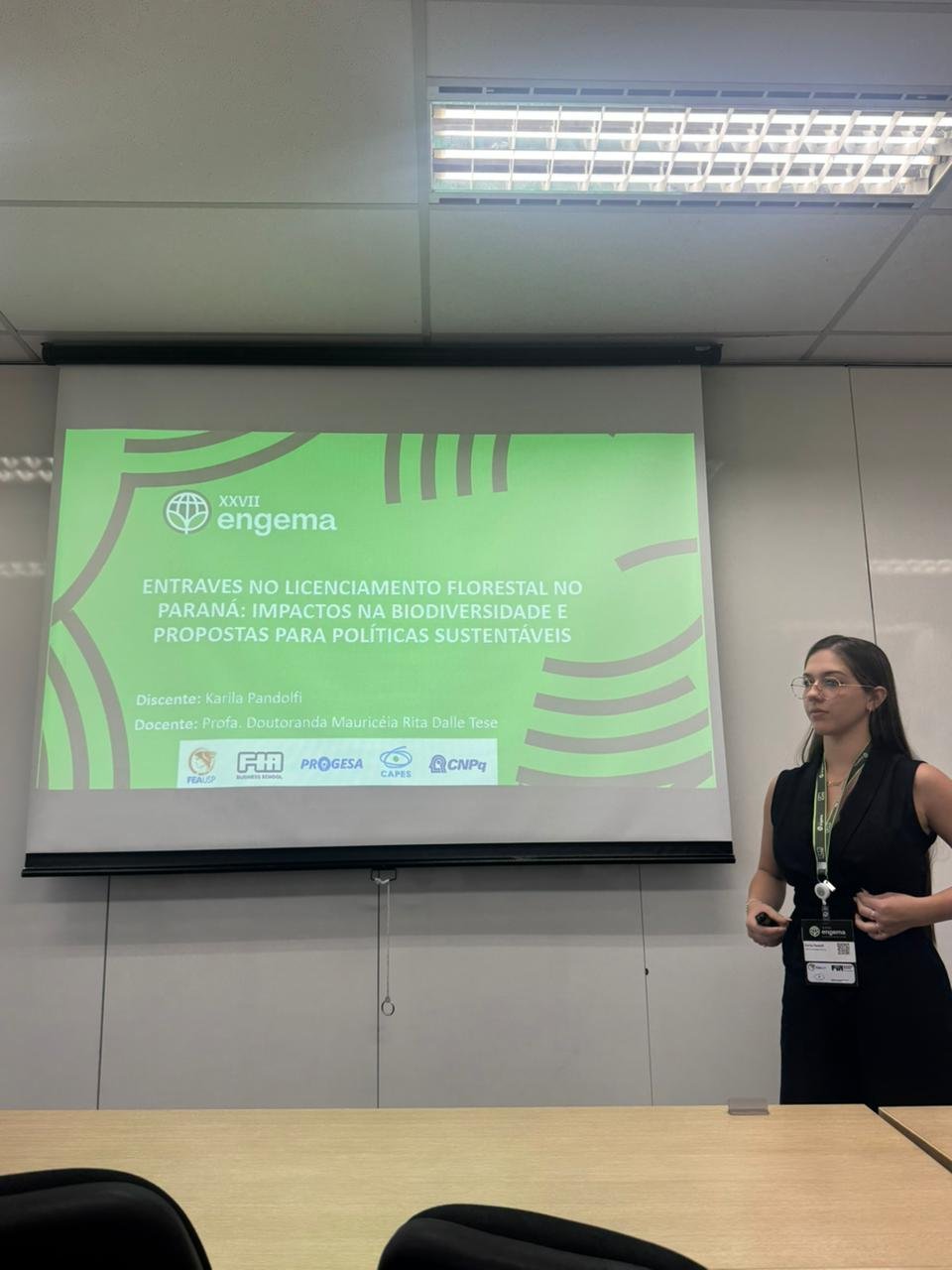 Formanda de Direito da Unisep tem artigo científico apresentado em congresso na USP