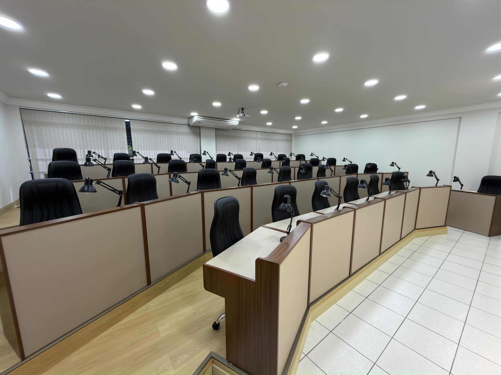 Pós-Graduação: O mercado recompensa quem vai além da graduação